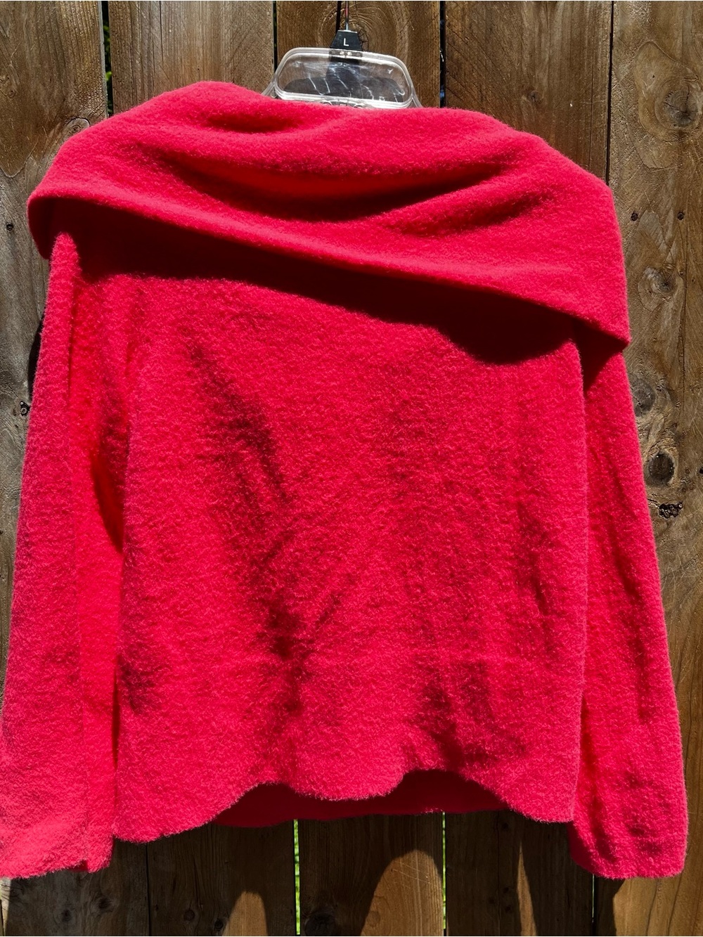 Flat White Brand New Off-Shoulder Pink/Red Women's Sweater Accepting Offers! - Picture 4 of 6